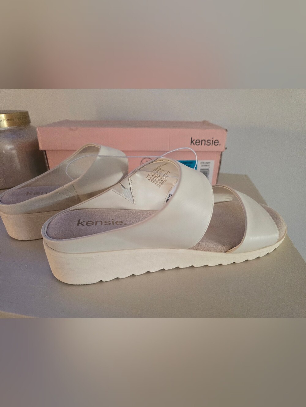 kensie Women's Ivory Slide Sandals